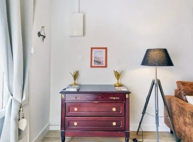 Avec Exterieur Privatif Apartman